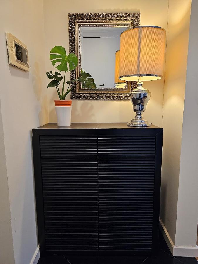 Luxurious St Mary Residences Style Apartment