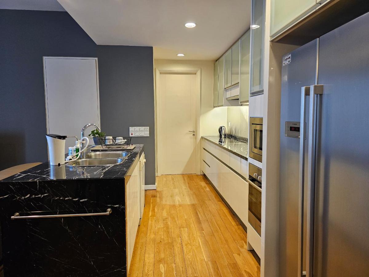 Luxurious St Mary Residences Style Apartment *